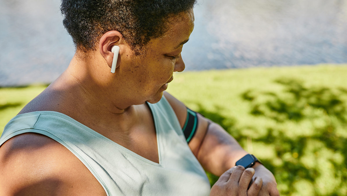 Wearable-Tracked Walking Behavior Hints at Subclinical HF - Vimarsana News