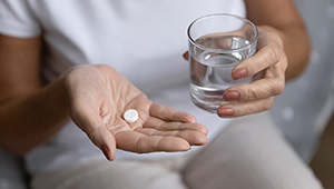 ACTIV-4b No Antithrombotic Therapy Needed for COVID-19 Outpatients copy