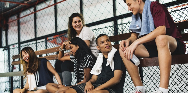 Playing With Heart Returning Kids Safely to Sport in the COVID-19 Era