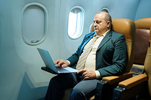 fatty tissue around the heart