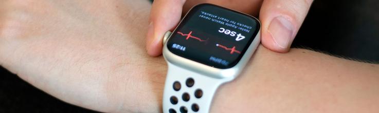 Smartwatch Increases AF Diagnosis in Older, High-risk Patients: EQUAL