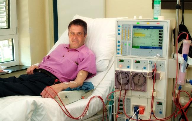 Kidney Transplant Recipients Fare About as Well as Other Patients With STEMI