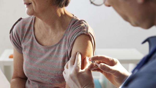 Flu Vaccine Reduces Mortality, Hospitalization in HF Patients: Meta-analysis