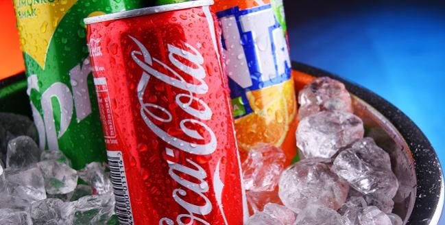 Both Sugary and Artificially Sweetened Drinks Linked to CVD