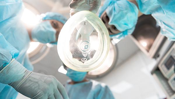 Complete Anesthesia Handover in Cardiac Surgery Leads to Worse Outcomes 