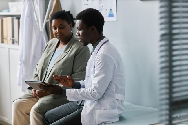 Evolocumab Reduces MACE in Patients With and Without Multivessel CAD: FOURIER