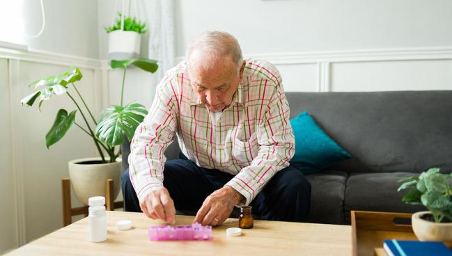 Frail Older Patients With AF May Fare Better Switching to DOAC