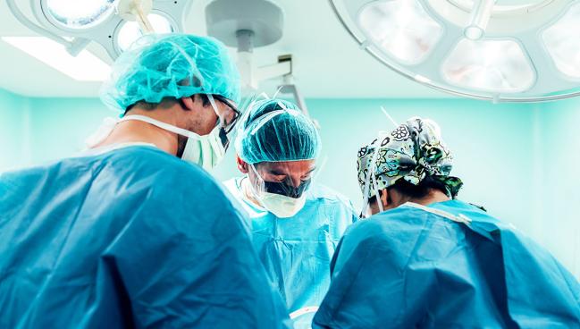 Mortality at 4 Years After TAVI Explant Linked to Hospital Volume: Medicare Data