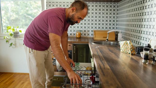 Easy Exercise Prevents Mortality in Cardio-Kidney-Metabolic Syndrome