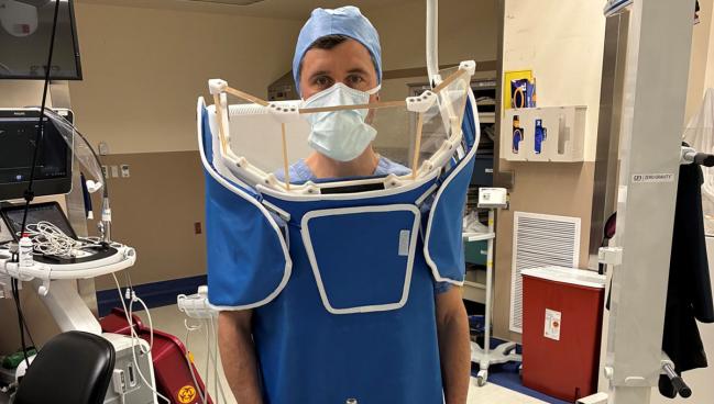 Suspended Lead Suit Brings Radiation Exposure Down to Zero for Many Structural Imagers