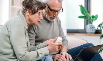 Women Less Likely Than Men to Adhere to Post-ACS Medications: TEXTMEDS