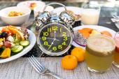 Intermittent Fasting Study Sparks Debate Over Increases in CV Mortality