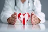 Benefits of TAVI Before Symptom Onset Not Hindered by Age: EARLY TAVR