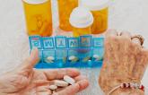 NSAIDs Boost CV, Bleeding Risks in Post-MI Patients
